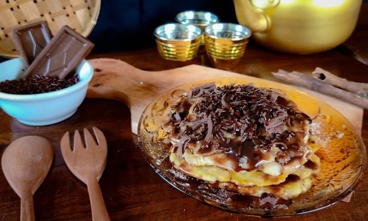 5 Tempat Makan Pisang Plenet Terbaik Semarang: Manis, Gurih, dan Menggugah Selera