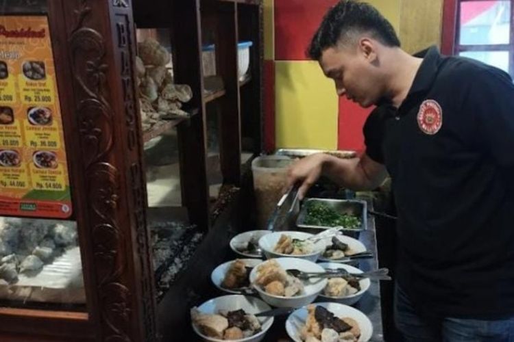 8 Tempat Kuliner Terbaik yang Harus Dikunjungi di Malang