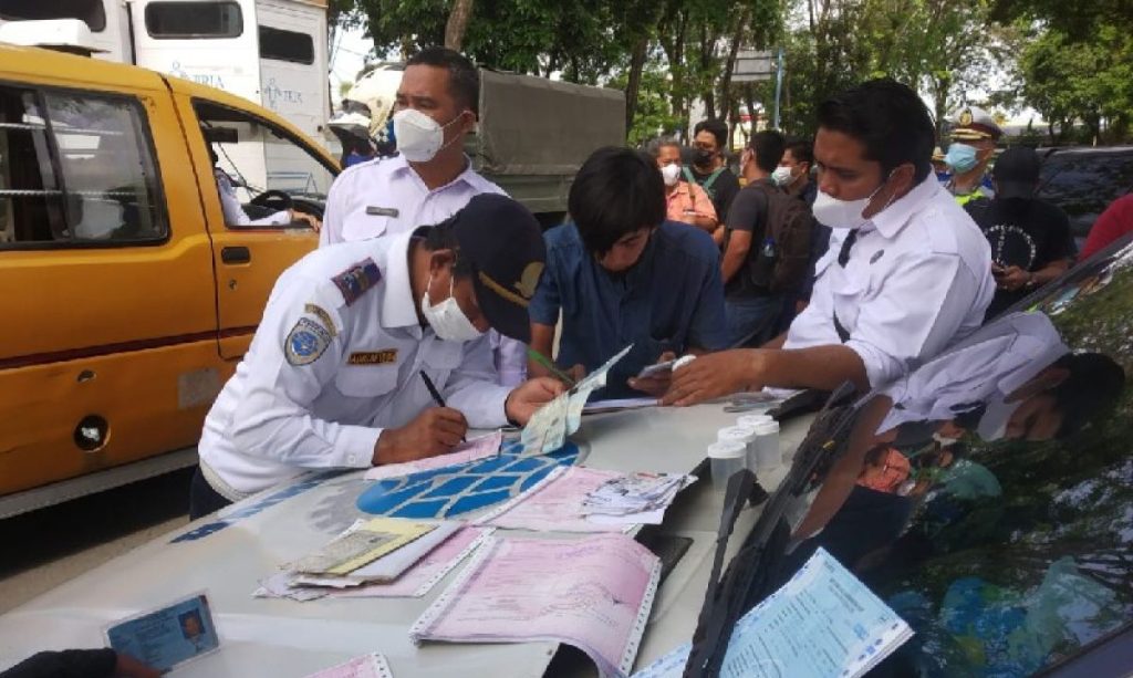 Sopir angkot ketahuan bawa narkoba ditangkap
