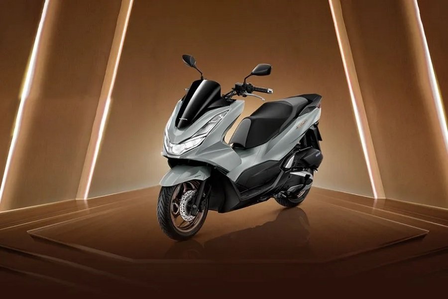 Skutik-Terbaru-dari-Honda-Bikin-Tercengang-Inilah-All-New-Honda-PCX-160-CC-2024-yang-Memukau.jpg