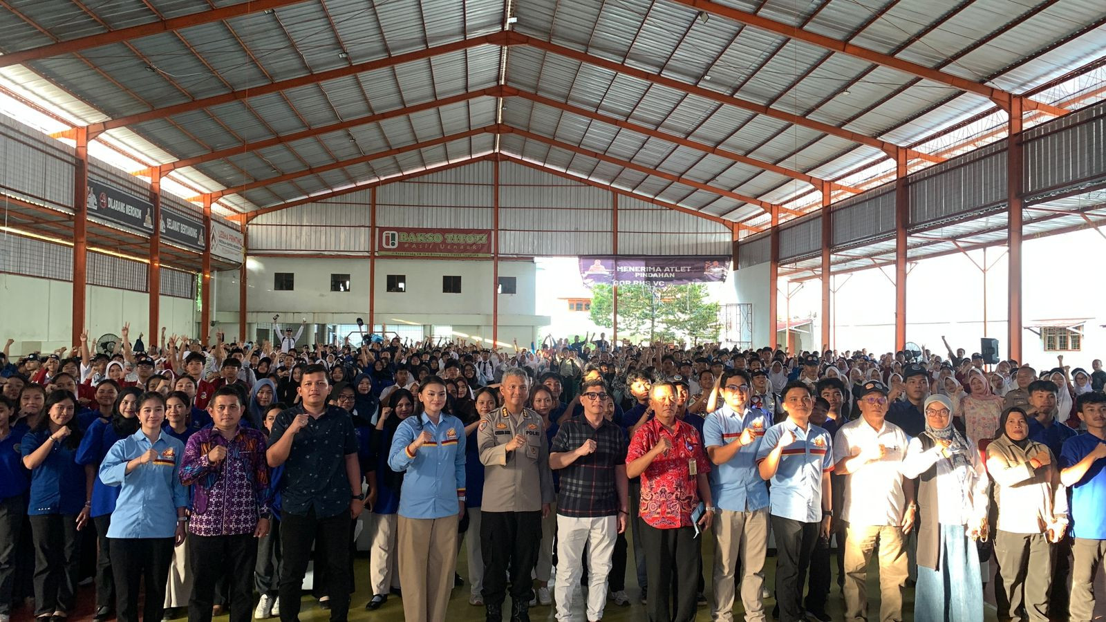 Bison dan Kelompok Mahasiswa Desak DPR Sahkan UU Khusus SPPG