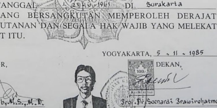 Saksi Kunci Ungkap Keaslian Ijazah Jokowi, Pernah Nasihati Jangan Ngaku Sarjana