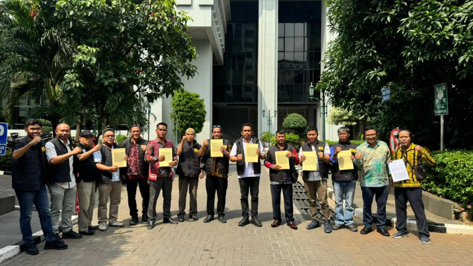 Serikat Petani Kelapa Sawit Minta MA Batalkan PP 45/2024