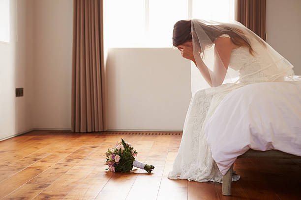 Ternyata, Perempuan Sendirian Setelah Menikah