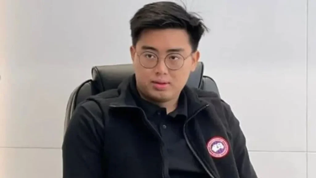 foto timothy ronald, seorang influencer cripto