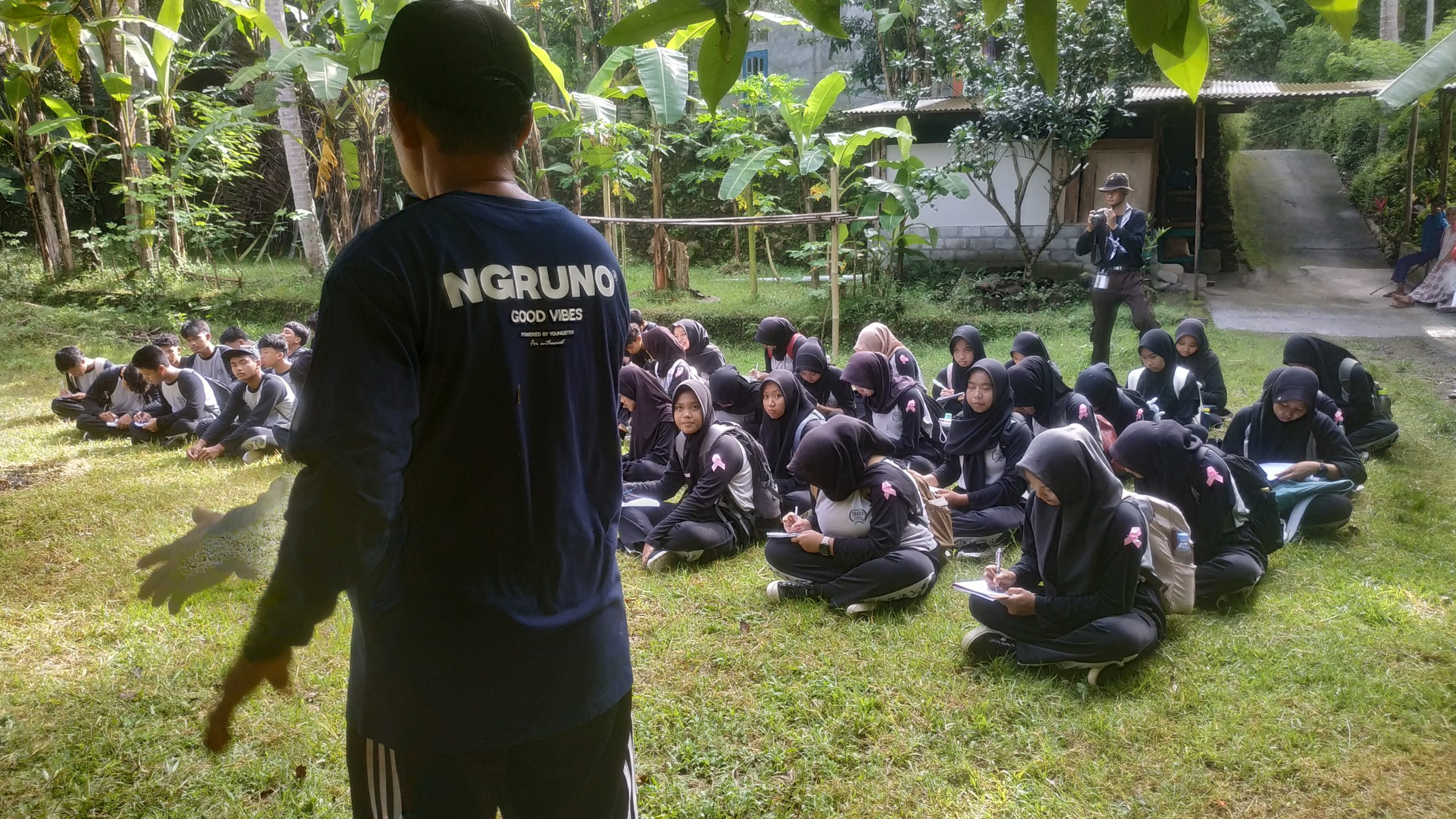 arahan-kpk-gua-kalilingseng-di-kegiatan-smaska-kokap