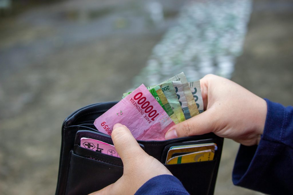 gen-z-dan-rencana-mandiri-finansial-1024x683.jpg