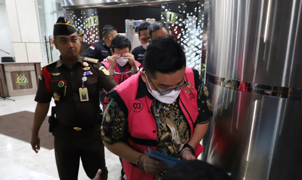 Skandal CPO Rp14,3 T, Kejagung Geledah 3 Kantor Eksportir Sawit, 11 Tersangka Ditahan