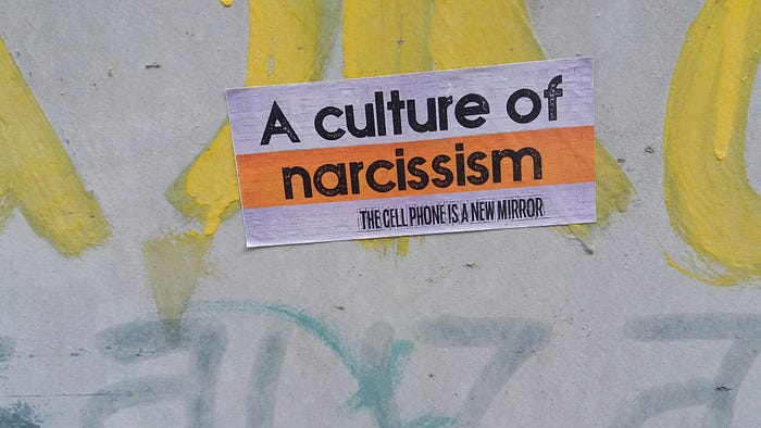 10 Narcissist Signs from People I’ve Ever Met