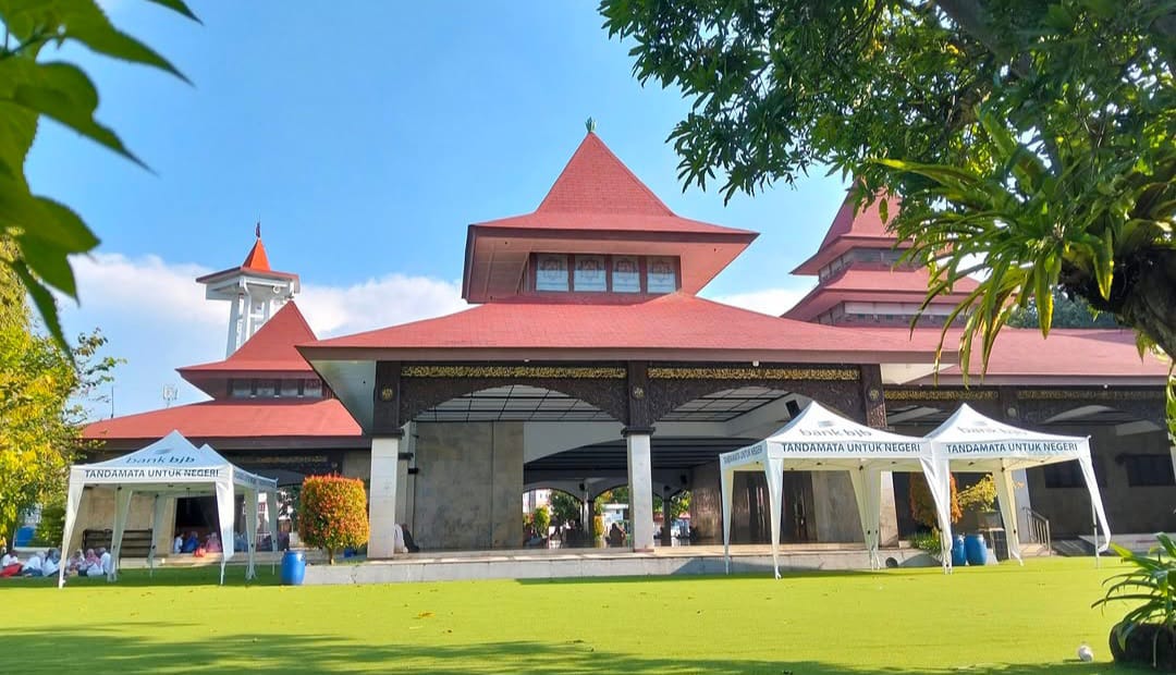 Masjid Agung Indramayu, Masjid Tua yang Menyimpan Napas Sejarah Kota Dermayu