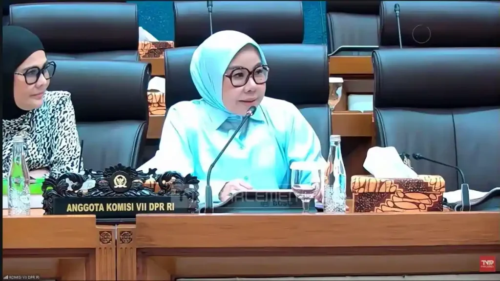 rahmawati-zainal-paliwang-anggota-komisi-VII-dpr-ri-usul-buat-bioskop-desa