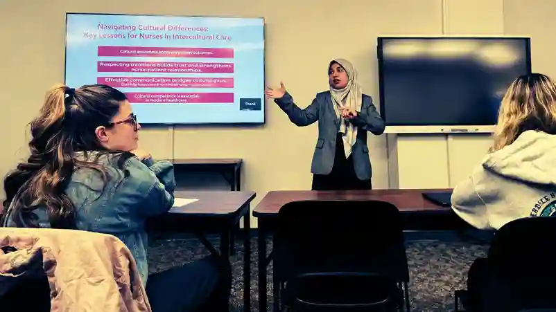 AMINEF Buka Pendaftaran Hubert H. Humphrey Fellowship 2026, Guru hingga Profesional Bisa Magang di Amerika Serikat AMINEF Buka Pendaftaran Hubert H. Humphrey Fellowship 2026 -1.